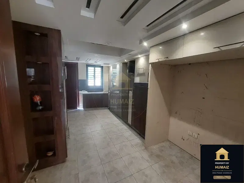 500 Sq. Yd. 6-Bedroom Luxury Villa (6 Bath, Residence 19) in Zone A For Sale in DHA Phase 8 Karachi — Photograph 8