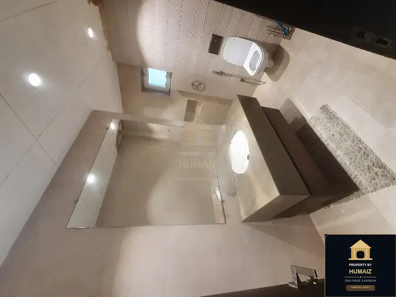 3-Bedroom Luxury Apartment (Park Facing, 4 Bath, Suite 10) at Creek Vistas For Rent in DHA Phase 8 Karachi — Photograph 13