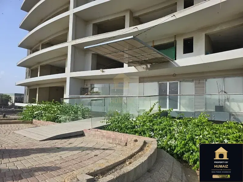 3-Bedroom Luxury Apartment (3 Bath, Suite 6) at The Arkadians For Sale in DHA Phase 8 Karachi — Photograph 9