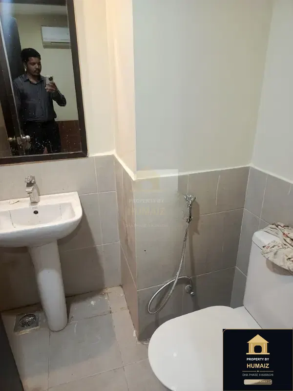 3-Bedroom Luxury Apartment (Sea Facing, 5 Bath, Suite 2) at Coral Towers For Sale in DHA Phase 8 Karachi — Photograph 30