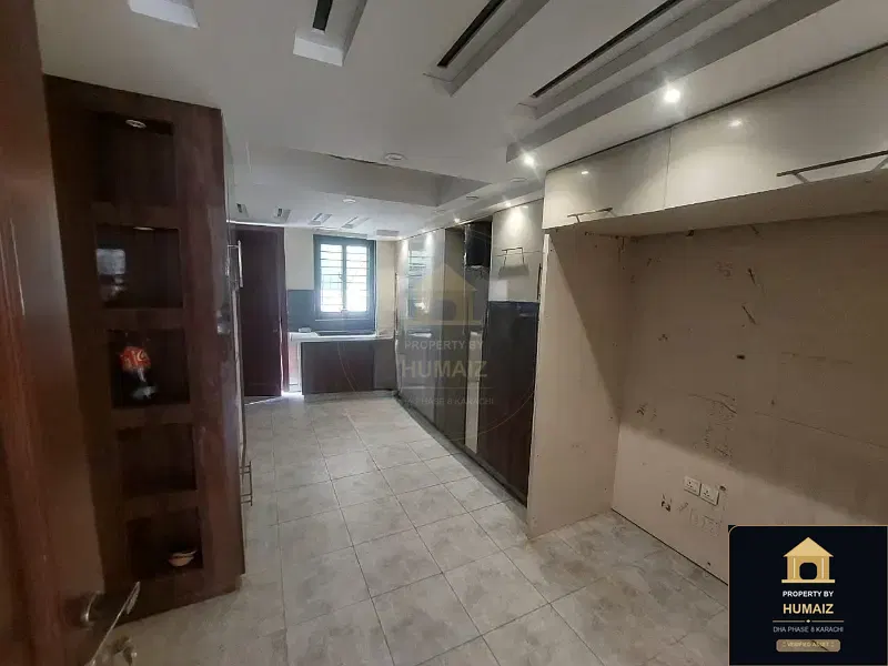 500 Sq. Yd. 6-Bedroom Luxury Villa (Basement, 6 Bath, Residence 25) in DHA Phase 8 For Rent in DHA Phase 8 Karachi — Photograph 24