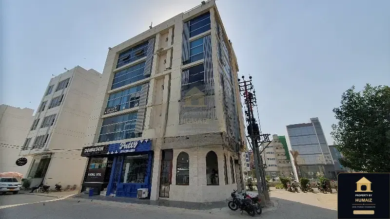 183 Sq. Yd. Commercial Retail Shop on Khayaban-e-Shaheen For Rent in DHA Phase 8 Karachi — Photograph 3