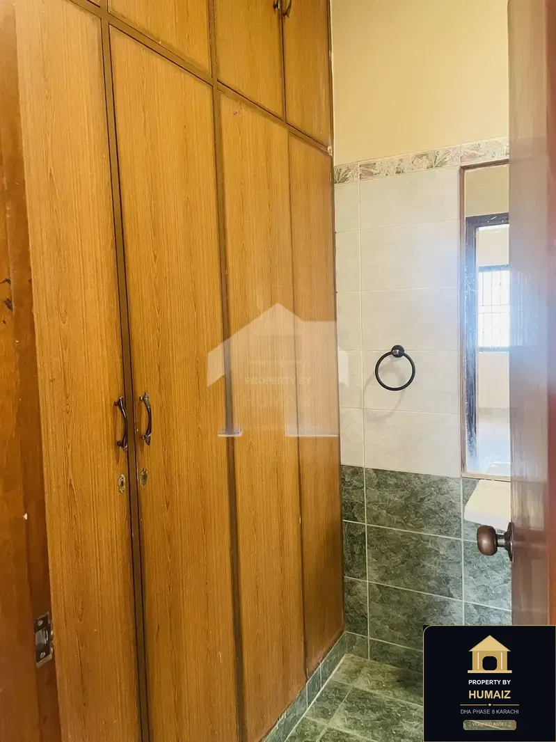 3-Bedroom Upper/Lower Portion (3 Bath, Unit 33) in DHA Phase 8 For Rent in DHA Phase 8 Karachi — Photograph 7