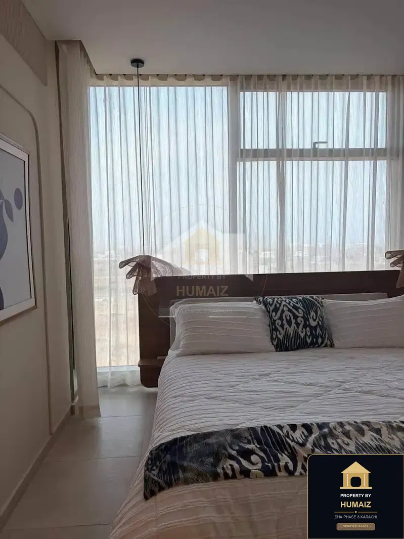 3-Bedroom Luxury Apartment (Sea Facing, 5 Bath, Suite 21) at The Views For Rent in DHA Phase 8 Karachi — Photograph 8