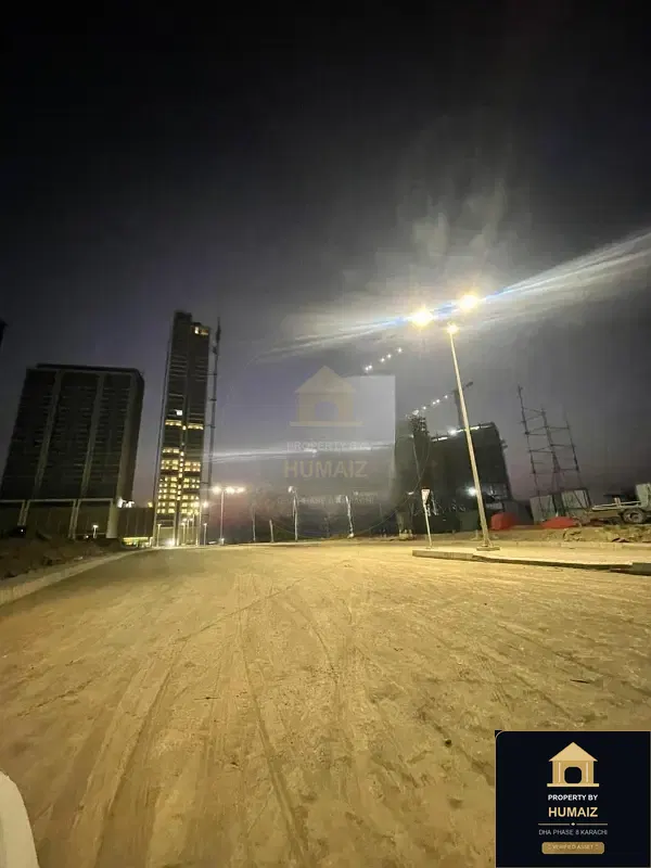 2-Bedroom Luxury Apartment (Sea Facing, 3 Bath, Suite 6) at The Views For Sale in DHA Phase 8 Karachi — Photograph 5