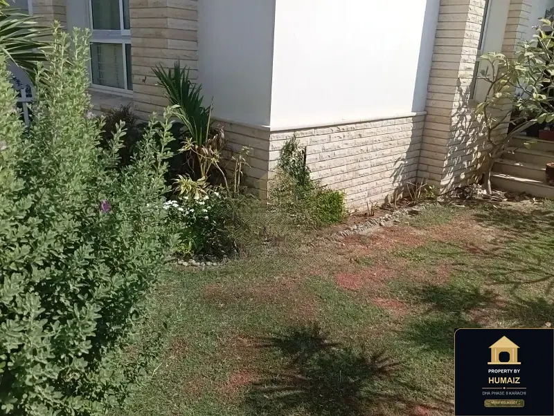 3-Bedroom Upper/Lower Portion (4 Bath, Unit 71) in DHA Phase 8 For Rent in DHA Phase 8 Karachi — Photograph 4