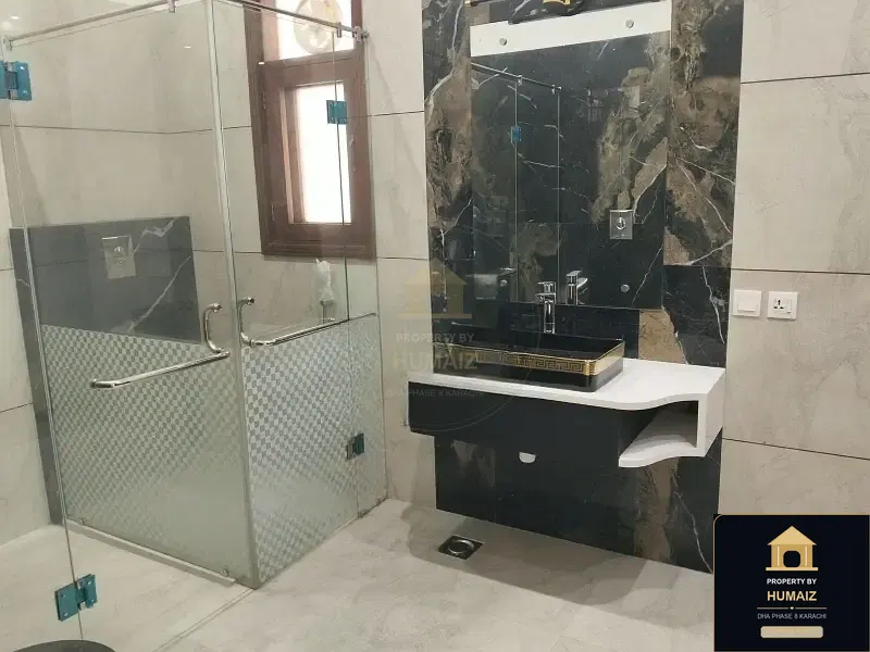 500 Sq. Yd. 7-Bedroom Luxury Villa (Corner, 6 Bath, Residence 11) in DHA Phase 8 For Sale in DHA Phase 8 Karachi — Photograph 15