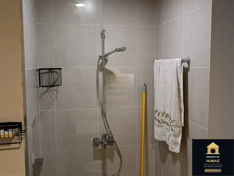 2-Bedroom Luxury Apartment (Sea Facing, 2 Bath, Suite 13) at Coral Towers For Sale in DHA Phase 8 Karachi — Photograph 5