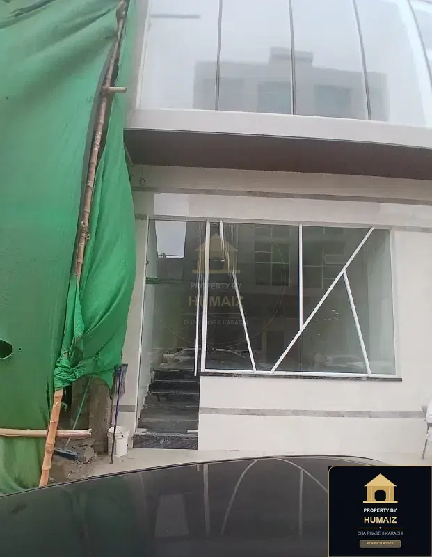 200 Sq. Yd. Commercial Building (Brand New, Unit 12) on Al-Murtaza Commercial For Rent in DHA Phase 8 Karachi — Photograph 3