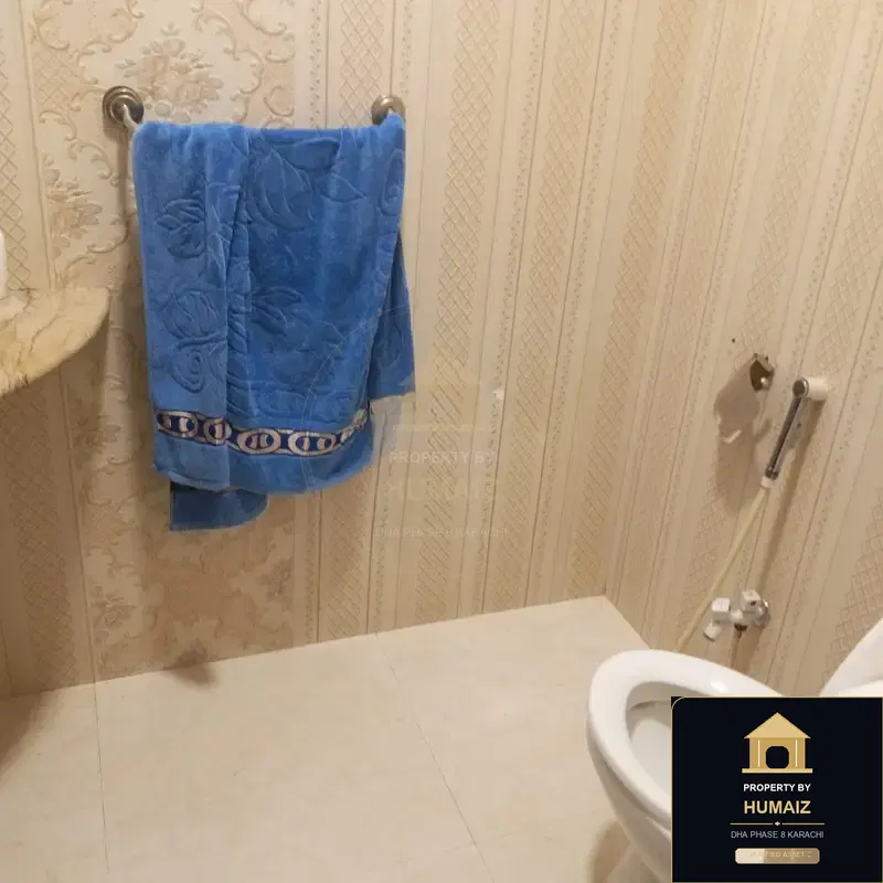 500 Sq. Yd. 4-Bedroom Luxury Villa (Boulevard Facing, 5 Bath, Residence 1) in Khayaban-e-Bahria For Rent in DHA Phase 8 Karachi — Photograph 6