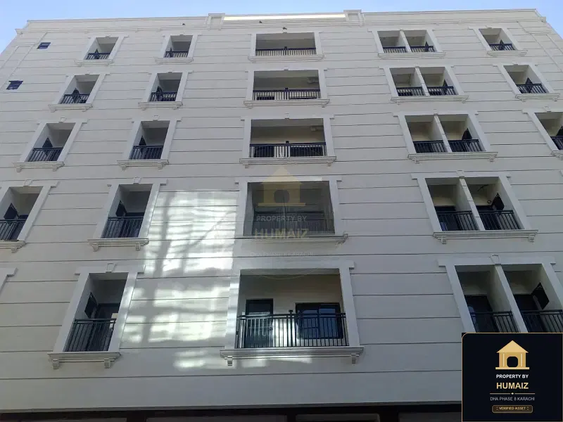 3-Bedroom Luxury Apartment (Basement, 3 Bath, Suite 5) on Al-Murtaza Commercial For Sale in DHA Phase 8 Karachi — Photograph 2