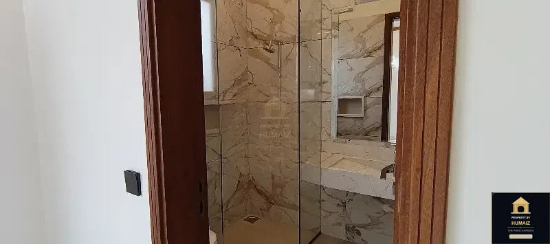 500 Sq. Yd. 7-Bedroom Luxury Villa (Basement, 6 Bath, Residence 3) in DHA Phase 8 For Sale in DHA Phase 8 Karachi — Photograph 33