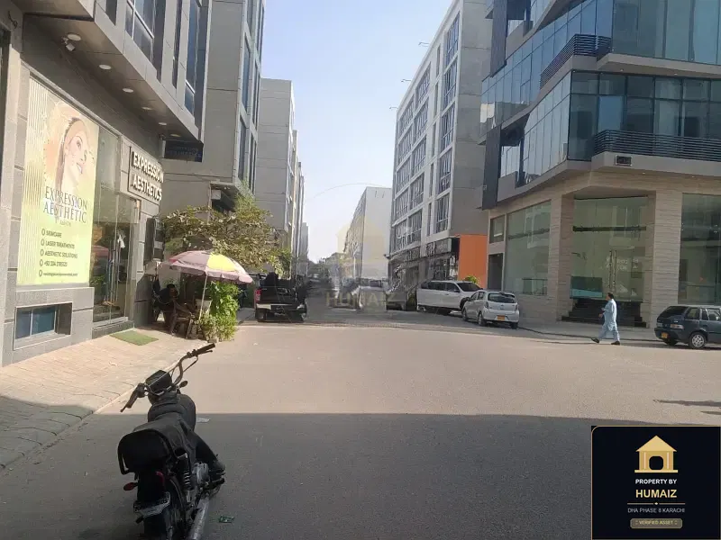 59 Sq. Yd. Commercial Retail Shop (1 Bath, Unit 1) on Al-Murtaza Commercial For Sale in DHA Phase 8 Karachi — Photograph 11