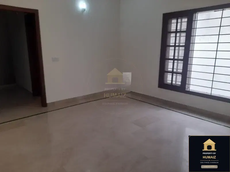 3-Bedroom Upper/Lower Portion (3 Bath, Unit 3) in Zone A For Rent in DHA Phase 8 Karachi — Photograph 2