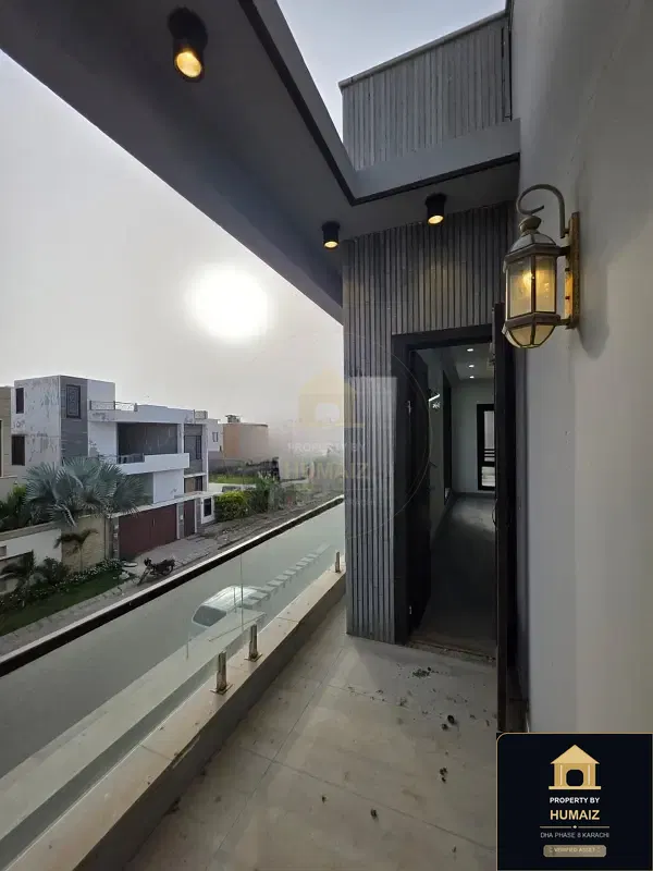 500 Sq. Yd. 6-Bedroom Luxury Villa (Basement, 6 Bath, Residence 100) in DHA Phase 8 For Sale in DHA Phase 8 Karachi — Photograph 12