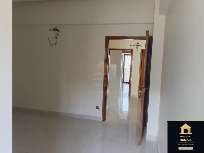3-Bedroom Luxury Apartment (Brand New, 3 Bath, Suite 14) on Al-Murtaza Commercial For Sale in DHA Phase 8 Karachi — Photograph 7