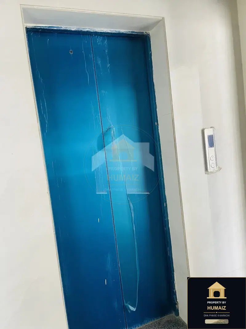 3-Bedroom Luxury Apartment (Brand New, 4 Bath, Suite 4) on Al-Murtaza Commercial For Sale in DHA Phase 8 Karachi — Photograph 23