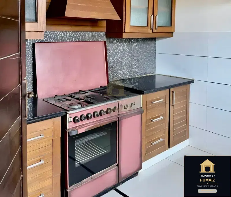 2-Bedroom Upper/Lower Portion (2 Bath, Unit 1) in DHA Phase 8 For Rent in DHA Phase 8 Karachi — Photograph 10
