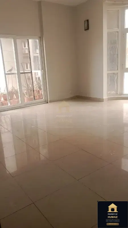 3-Bedroom Luxury Apartment (Park Facing, 4 Bath, Suite 12) at Creek Vistas For Rent in DHA Phase 8 Karachi — Photograph 2
