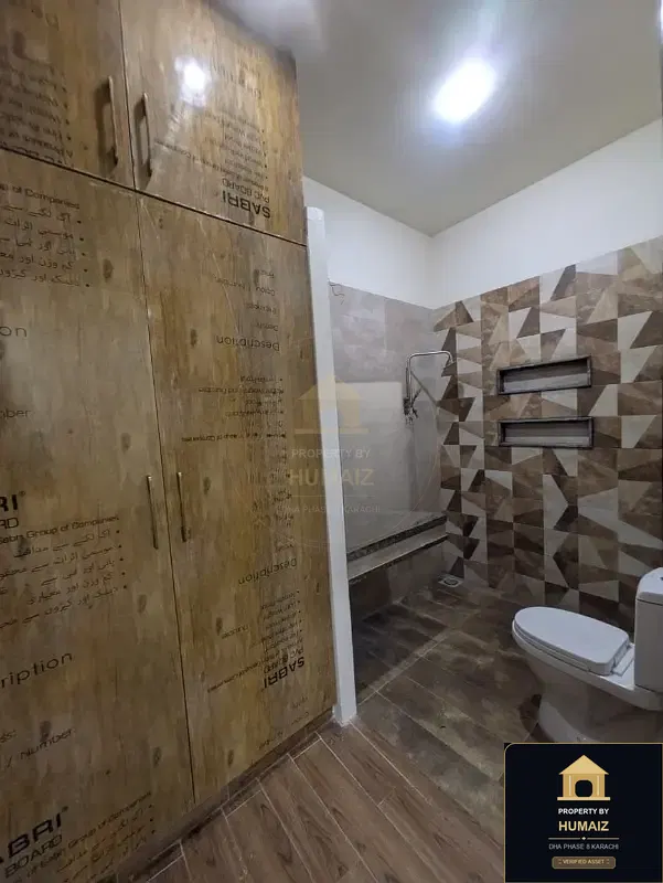 3-Bedroom Upper/Lower Portion (Brand New, 4 Bath, Unit 44) in DHA Phase 8 For Rent in DHA Phase 8 Karachi — Photograph 5