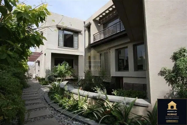 1,000 Sq. Yd. 5-Bedroom Luxury Villa (6 Bath, Residence 1) in DHA Phase 8 For Rent in DHA Phase 8 Karachi — Photograph 2