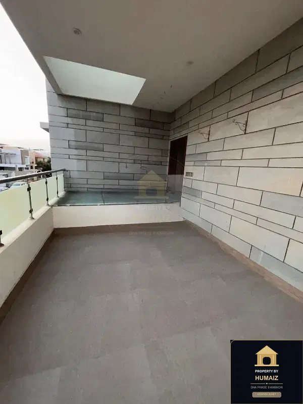 4-Bedroom Upper/Lower Portion (Brand New, 4 Bath, Unit 6) in DHA Phase 8 For Rent in DHA Phase 8 Karachi — Photograph 18