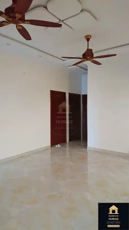 300 Sq. Yd. 6-Bedroom Luxury Villa (Sea Facing, 6 Bath, Residence 3) in Khayaban-e-Sahil For Sale in DHA Phase 8 Karachi — Photograph 9