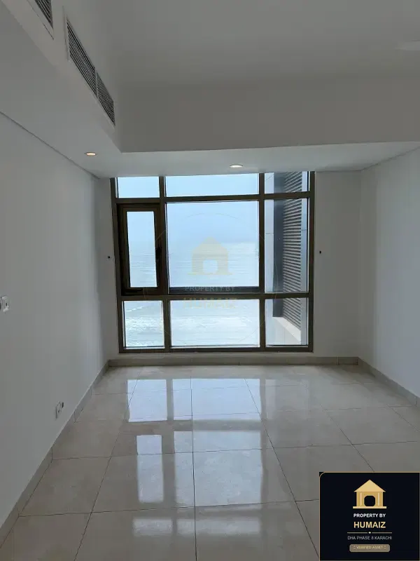 3-Bedroom Luxury Apartment (Sea Facing, 5 Bath, Suite 10) at Pearl Towers For Sale in DHA Phase 8 Karachi — Photograph 4