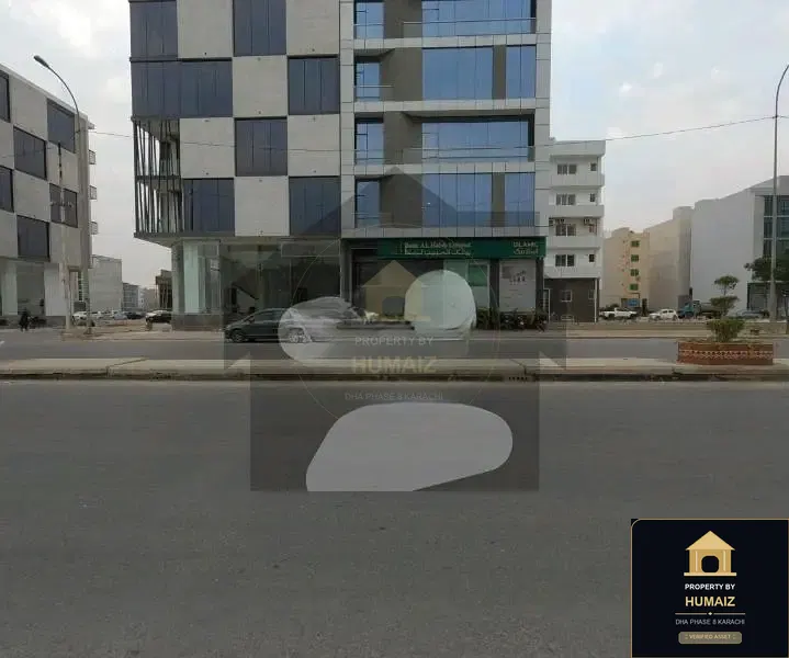 900 Sq. Yd. Corporate Office Space on Al-Murtaza Commercial For Rent in DHA Phase 8 Karachi — Photograph 3