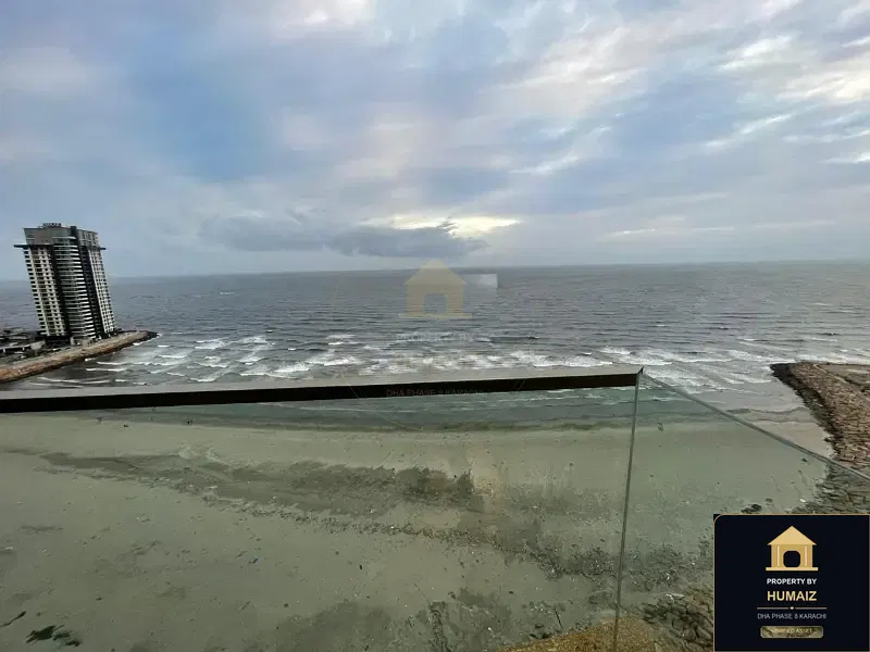 2-Bedroom Luxury Apartment (Sea Facing, 3 Bath, Suite 13) at The Views For Sale in DHA Phase 8 Karachi — Photograph 10