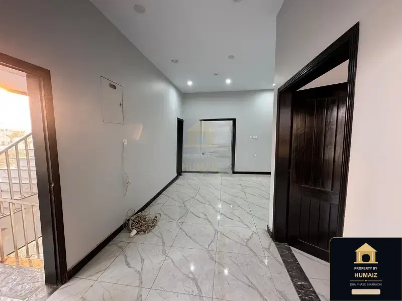 3-Bedroom Upper/Lower Portion (Brand New, 3 Bath, Unit 43) in DHA Phase 8 For Rent in DHA Phase 8 Karachi — Photograph 3