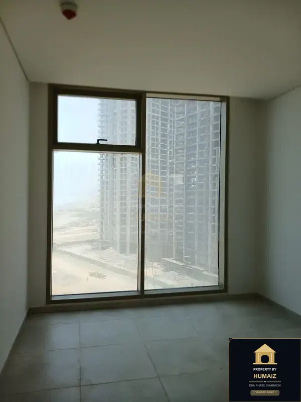 3-Bedroom Luxury Apartment (Sea Facing, 5 Bath, Suite 23) at The Views For Rent in DHA Phase 8 Karachi — Photograph 16