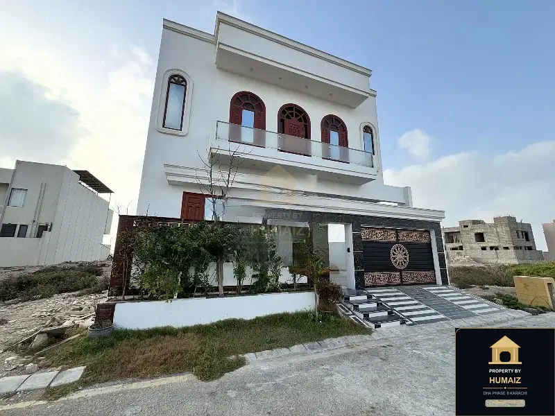 300 Sq. Yd. 6-Bedroom Luxury Villa (Sea Facing, 6 Bath, Residence 6) in Khayaban-e-Sahil For Sale in DHA Phase 8 Karachi — Photograph 2