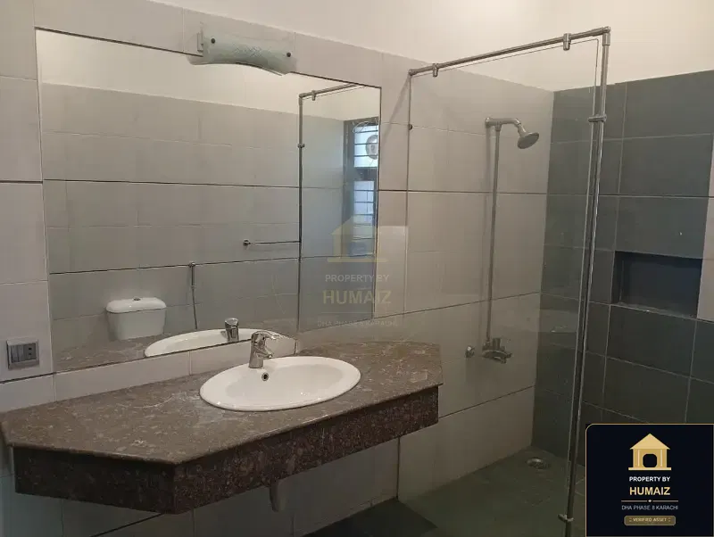 3-Bedroom Upper/Lower Portion (4 Bath, Unit 77) in DHA Phase 8 For Rent in DHA Phase 8 Karachi — Photograph 8