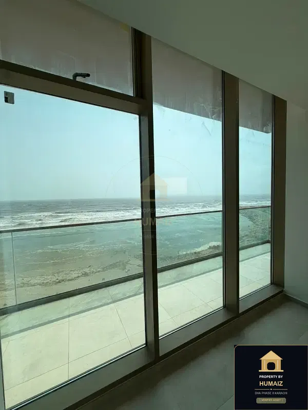 2-Bedroom Luxury Apartment (Sea Facing, 3 Bath, Suite 8) at The Views For Rent in DHA Phase 8 Karachi — Photograph 23