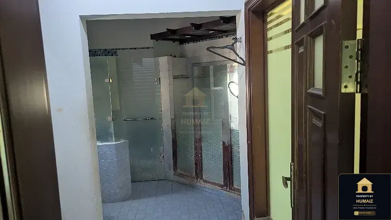 111 Sq. Yd. 7-Bedroom Luxury Villa in DHA Phase 8 For Sale in DHA Phase 8 Karachi — Photograph 26
