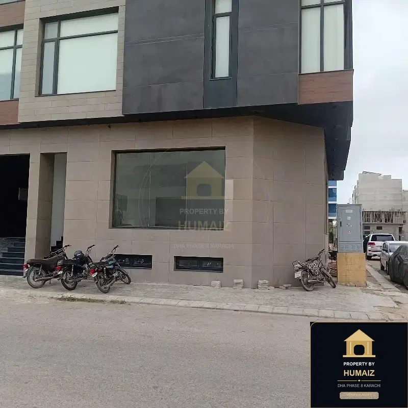 183 Sq. Yd. Commercial Retail Shop (Corner, Unit 11) on Al-Murtaza Commercial For Rent in DHA Phase 8 Karachi — Photograph 3