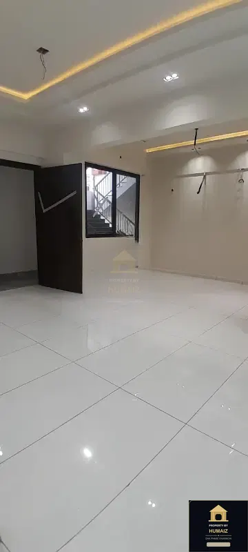3-Bedroom Luxury Apartment (Brand New, 4 Bath, Suite 28) on Al-Murtaza Commercial For Sale in DHA Phase 8 Karachi — Photograph 9
