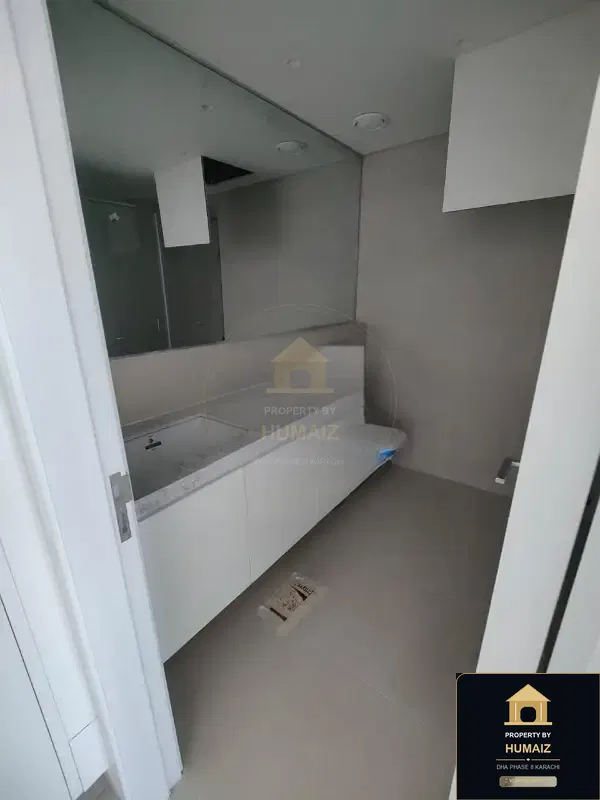 2-Bedroom Luxury Apartment (Private Pool, 2 Bath, Suite 4) at Emaar Oceanfront For Rent in DHA Phase 8 Karachi — Photograph 3