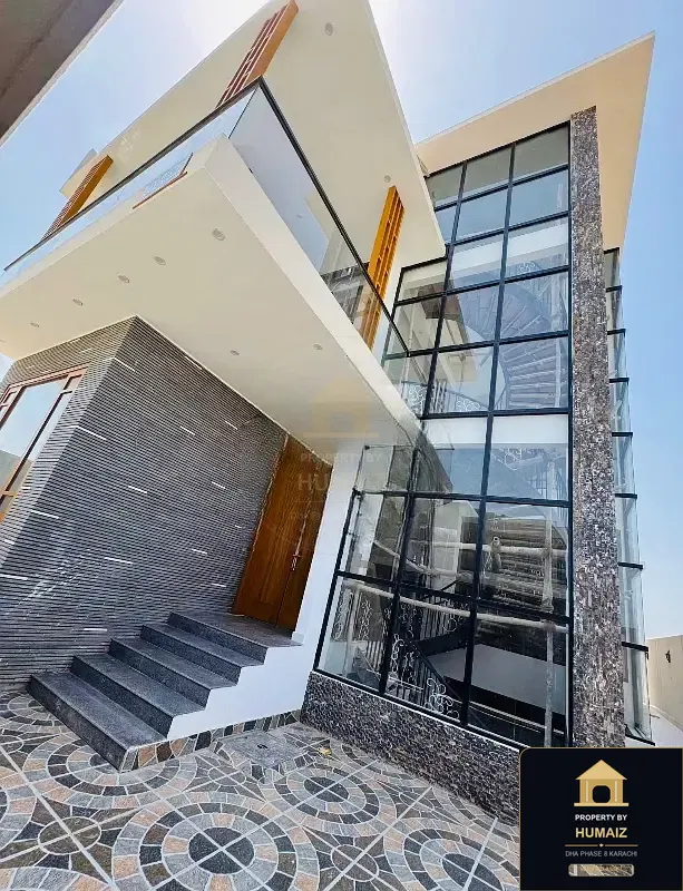 300 Sq. Yd. 5-Bedroom Luxury Villa (Basement, 6 Bath, Residence 12) in DHA Phase 8 For Sale in DHA Phase 8 Karachi — Photograph 23