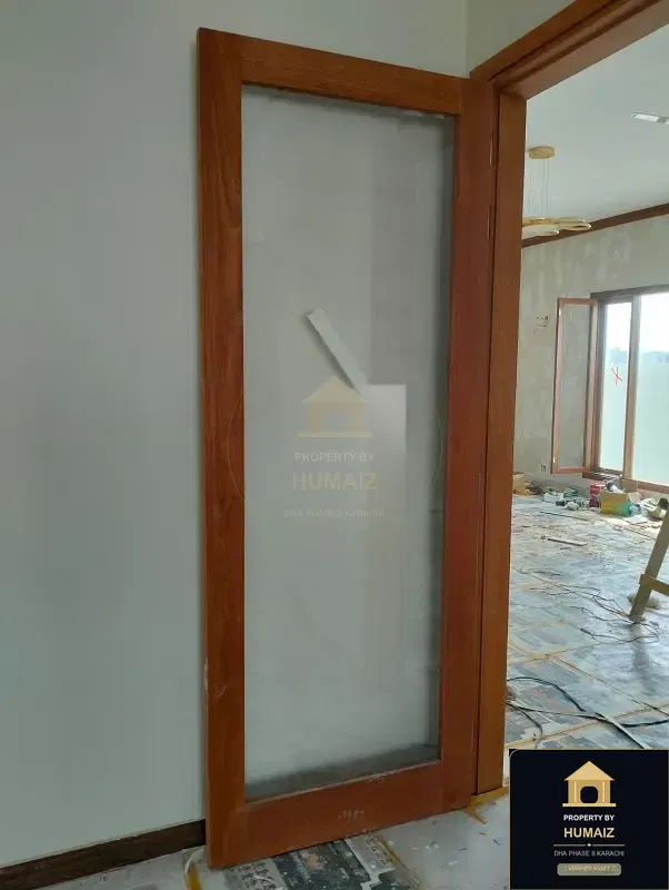 500 Sq. Yd. 5-Bedroom Luxury Villa (Brand New, 6 Bath, Residence 3) in Zone E For Sale in DHA Phase 8 Karachi — Photograph 4