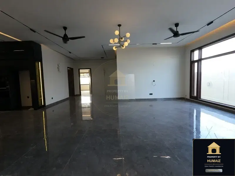 500 Sq. Yd. 6-Bedroom Luxury Villa (Basement, 6 Bath, Residence 110) in DHA Phase 8 For Sale in DHA Phase 8 Karachi — Photograph 11