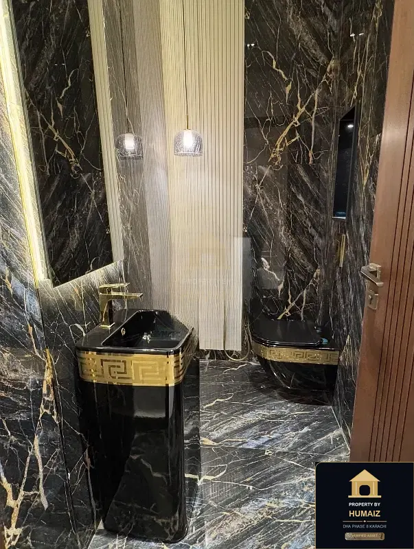 500 Sq. Yd. 7-Bedroom Luxury Villa (West Open, 6 Bath, Residence 15) in DHA Phase 8 For Sale in DHA Phase 8 Karachi — Photograph 16