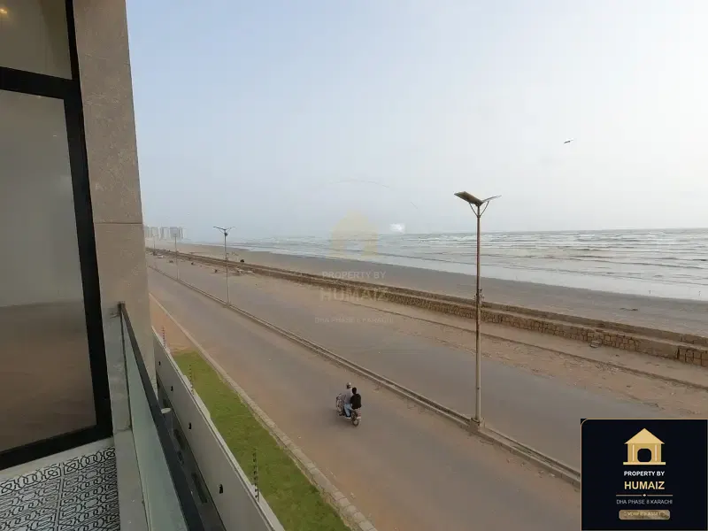 300 Sq. Yd. 6-Bedroom Luxury Villa (Sea Facing, Residence 1) in DHA Phase 8 For Sale in DHA Phase 8 Karachi — Photograph 15