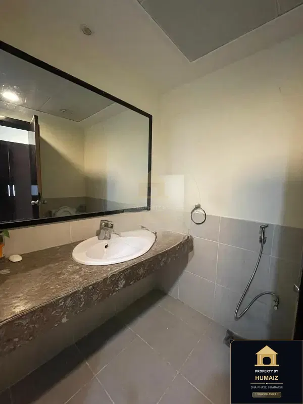 2-Bedroom Luxury Apartment (3 Bath, Suite 17) at Coral Towers For Sale in DHA Phase 8 Karachi — Photograph 19