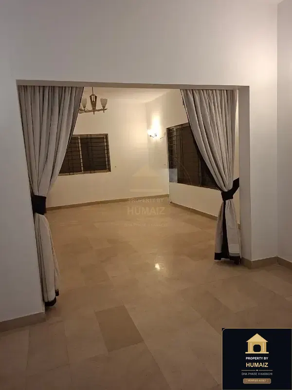 3-Bedroom Upper/Lower Portion (4 Bath, Unit 76) in DHA Phase 8 For Rent in DHA Phase 8 Karachi — Photograph 7