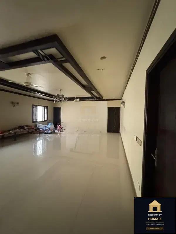 500 Sq. Yd. 7-Bedroom Luxury Villa on Al-Murtaza Commercial For Sale in DHA Phase 8 Karachi — Photograph 11