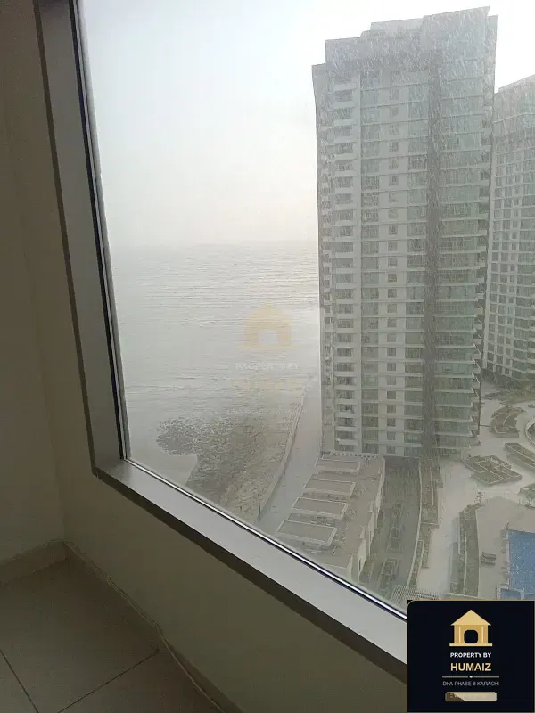 4-Bedroom Luxury Apartment (Sea Facing, 6 Bath, Suite 2) at Reef Towers For Rent in DHA Phase 8 Karachi — Photograph 17