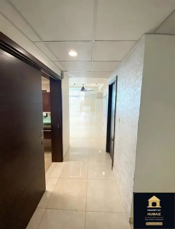 2-Bedroom Luxury Apartment (Sea Facing, 3 Bath, Suite 22) at Pearl Towers For Rent in DHA Phase 8 Karachi — Photograph 6