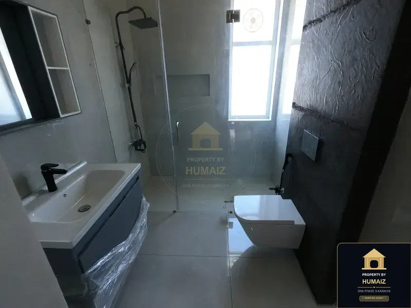 666 Sq. Yd. 6-Bedroom Luxury Villa (Private Pool, 6 Bath, Residence 1) in Khayaban-e-Tipu Sultan For Sale in DHA Phase 8 Karachi — Photograph 11